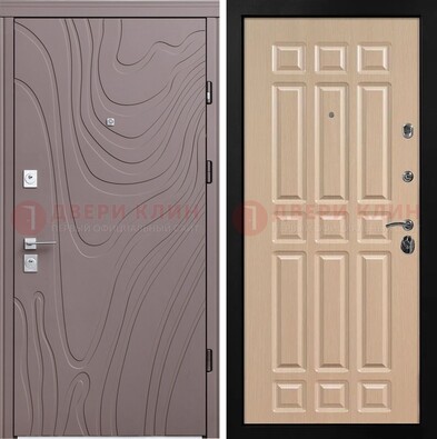 Светло-коричневая железная филенчатая дверь с рисунком МДФ ДМ-283 в Туле