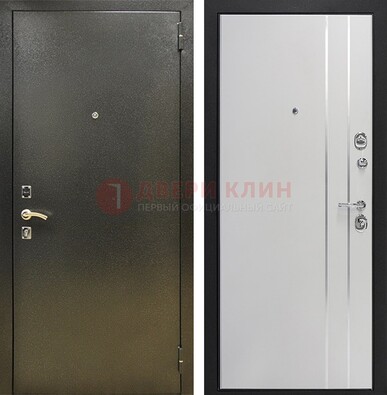 Железная темная дверь с порошковым покрытием и белая МДФ с молдингами  ДП-296 в Туле