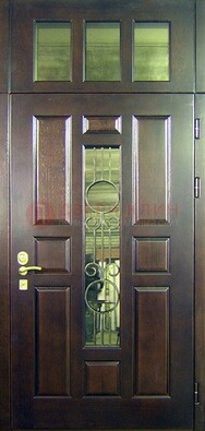 Парадная дверь со стеклянными вставками и ковкой ДПР-1 в офисное здание в Туле