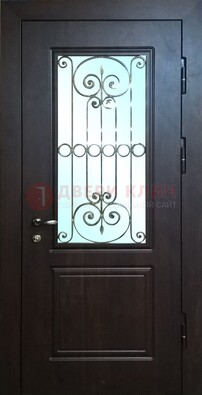 Железная дверь со стеклом и ковкой ДСК-65 для общественных зданий в Туле