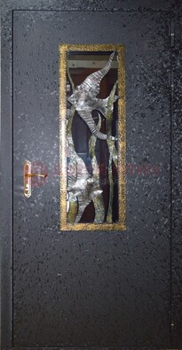 Металлическая дверь со стеклом и ковкой ДСК-82 для крыльца в Туле