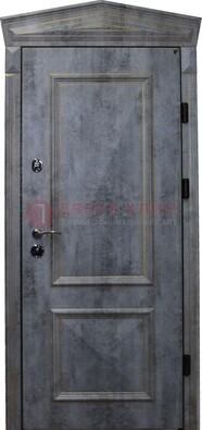 Серая железная уличная дверь с виноритом ДВТ-60 в Туле